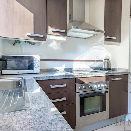 Inftour Plaza Mayor 卡尔佩