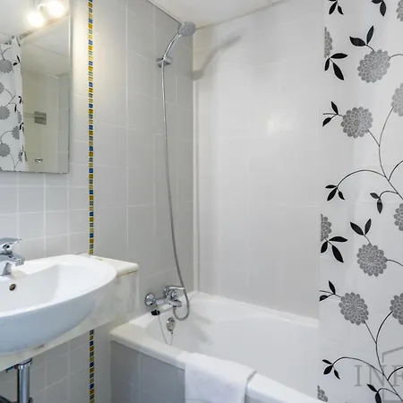 Inftour Plaza Mayor Apartment *